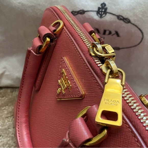 Prada Pink Promenade Crossbody Handbag - Picture 4 of 11